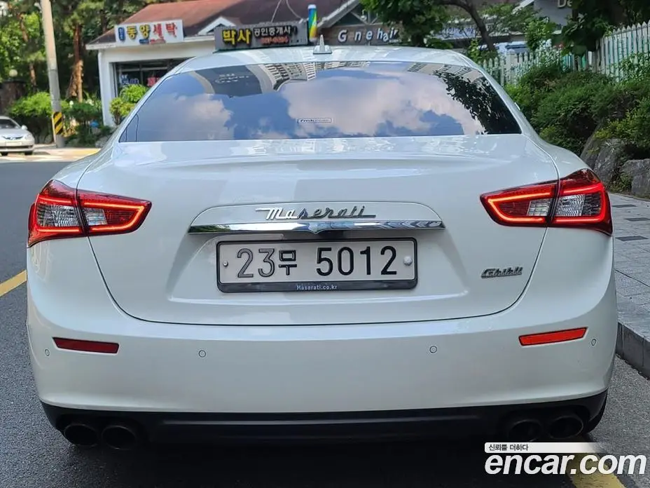Maserati Ghibli 2017 3.0 автомат (гидро), фото 4 Maserati Ghibli 2017 3.0 автомат (гидро), фото 4