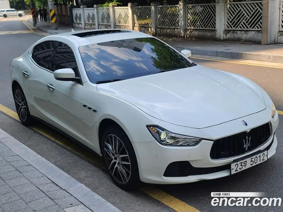 Maserati Ghibli 2017 3.0 автомат (гидро), фото 6 Maserati Ghibli 2017 3.0 автомат (гидро), фото 6