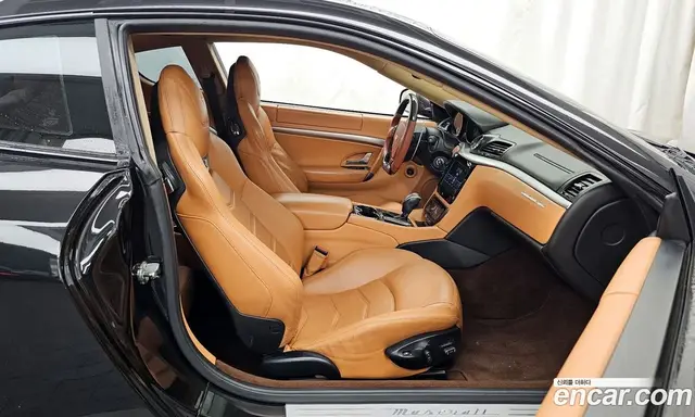 Maserati GranTurismo 2013 4.7 автомат (гидро), миниатюра 11 Maserati GranTurismo 2013 4.7 автомат (гидро), миниатюра 11