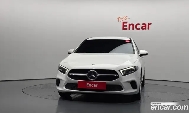 Mercedes-Benz A-Class 2020 2.0 гидро, миниатюра 3