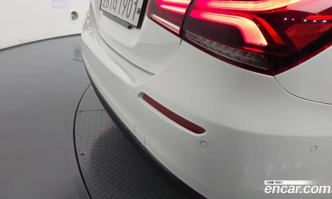 Mercedes-Benz A-Class 2020 2.0 гидро, фото 30