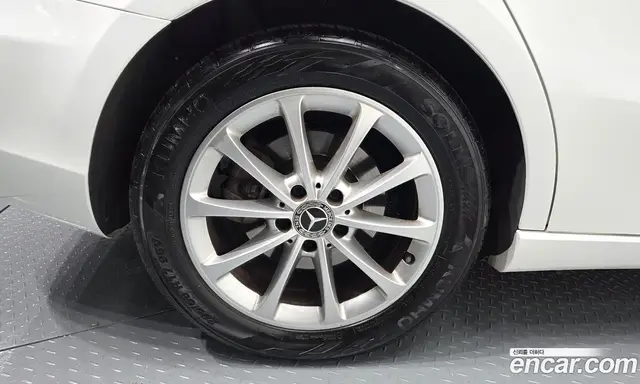 Mercedes-Benz A-Class 2020 2.0 гидро, миниатюра 7