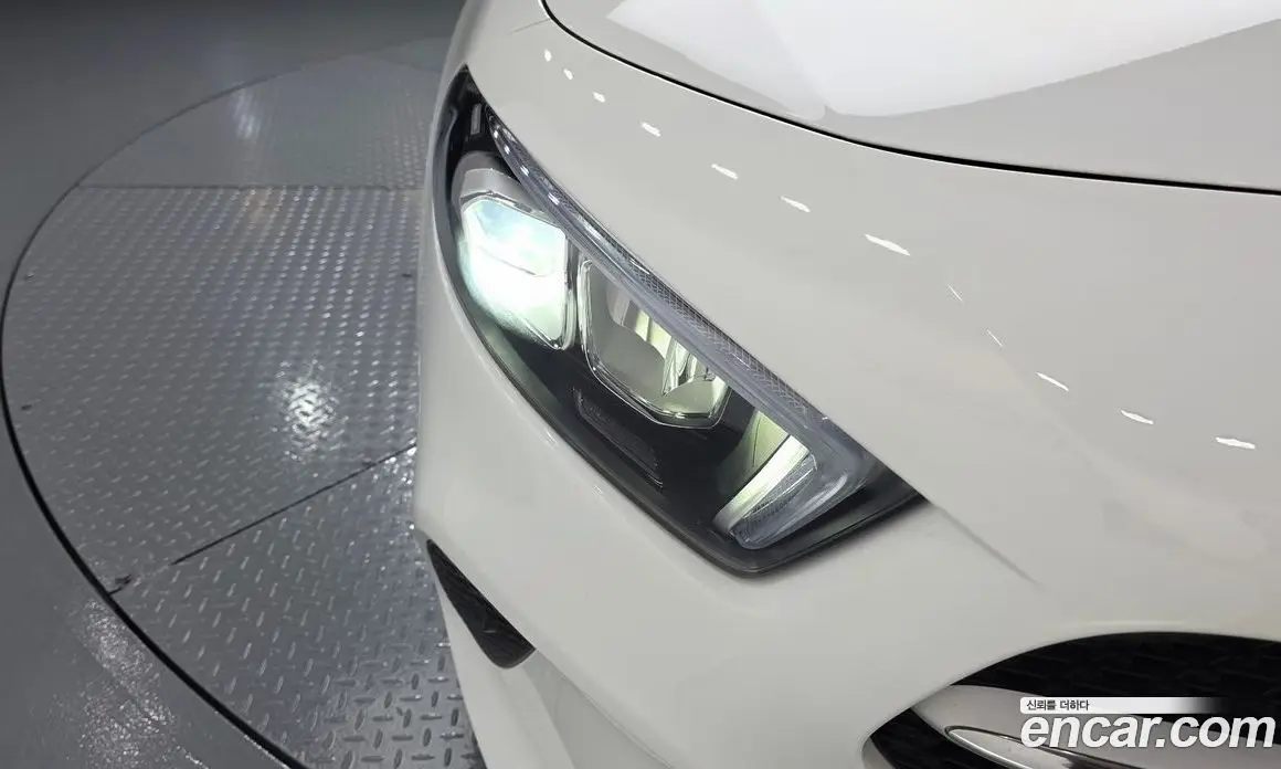 Mercedes-Benz A-Class 2020 2.0 гидро, фото 8