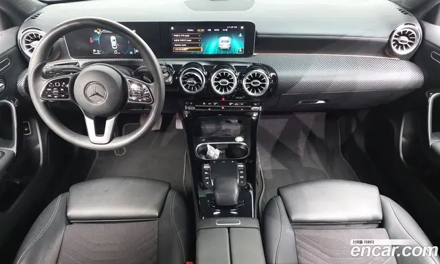 Mercedes-Benz A-Class 2020 2.0 гидро, миниатюра 10