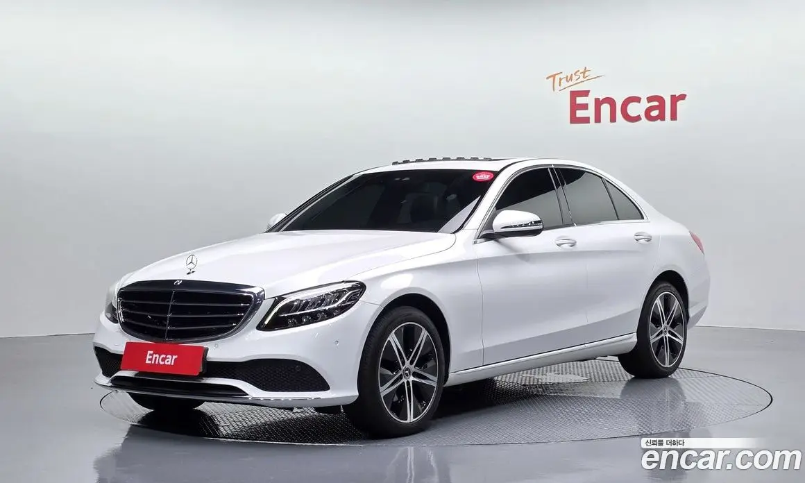 Mercedes-Benz C-Class 2019 1.9 гидро, фото 1 Mercedes-Benz C-Class 2019 1.9 гидро, фото 1