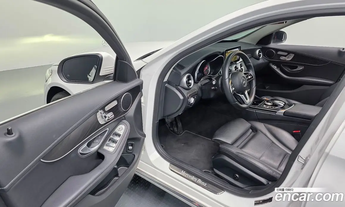 Mercedes-Benz C-Class 2019 1.9 гидро, фото 13 Mercedes-Benz C-Class 2019 1.9 гидро, фото 13