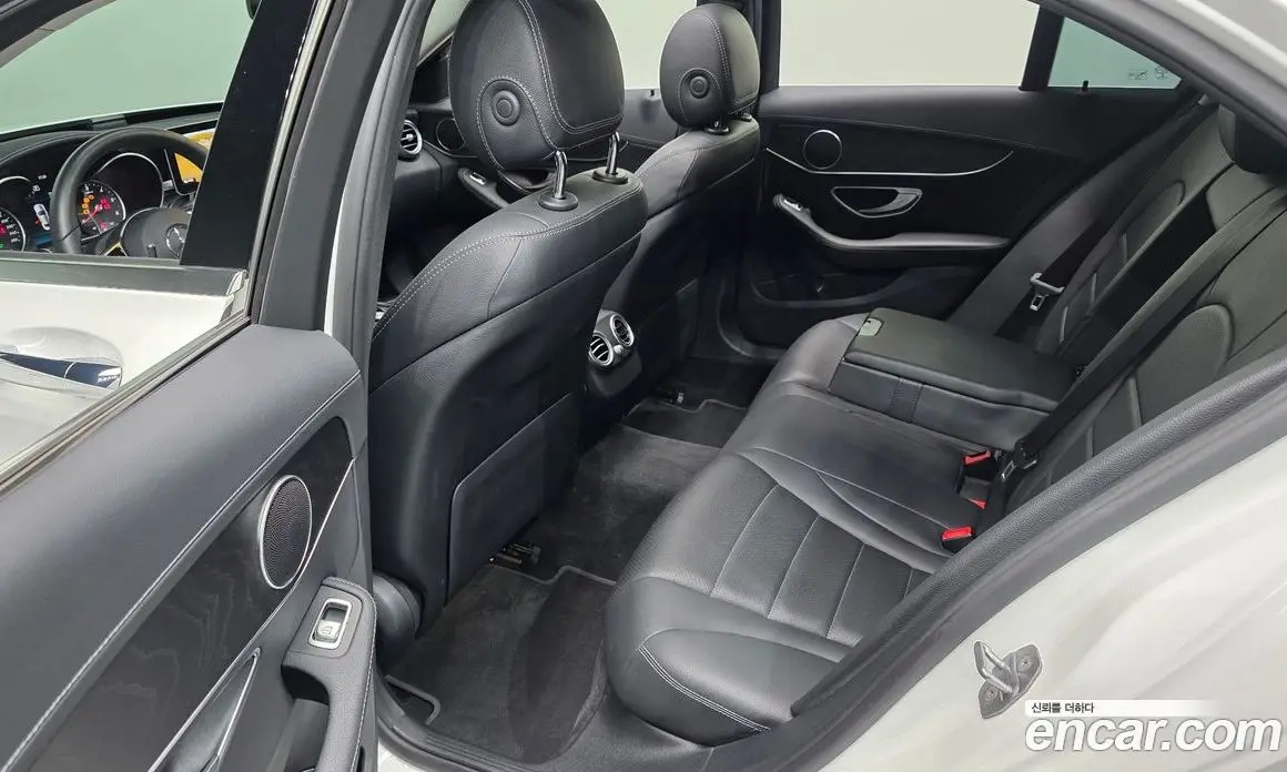 Mercedes-Benz C-Class 2019 1.9 гидро, фото 18 Mercedes-Benz C-Class 2019 1.9 гидро, фото 18
