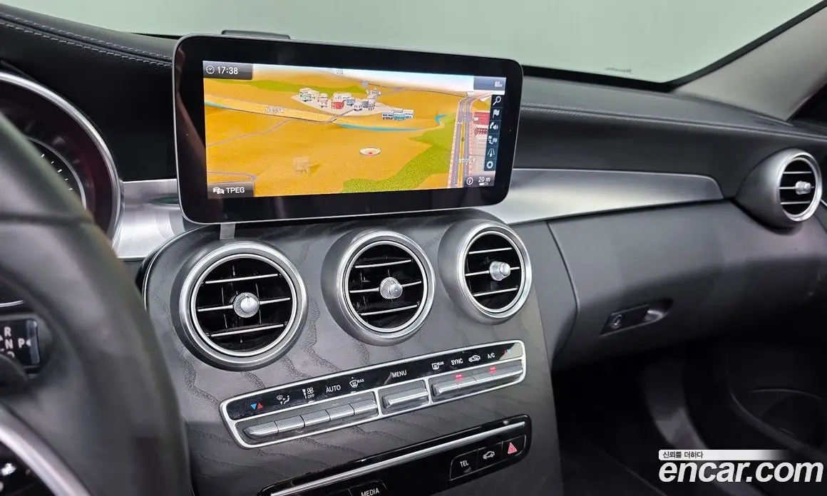 Mercedes-Benz C-Class 2019 1.9 гидро, фото 22 Mercedes-Benz C-Class 2019 1.9 гидро, фото 22