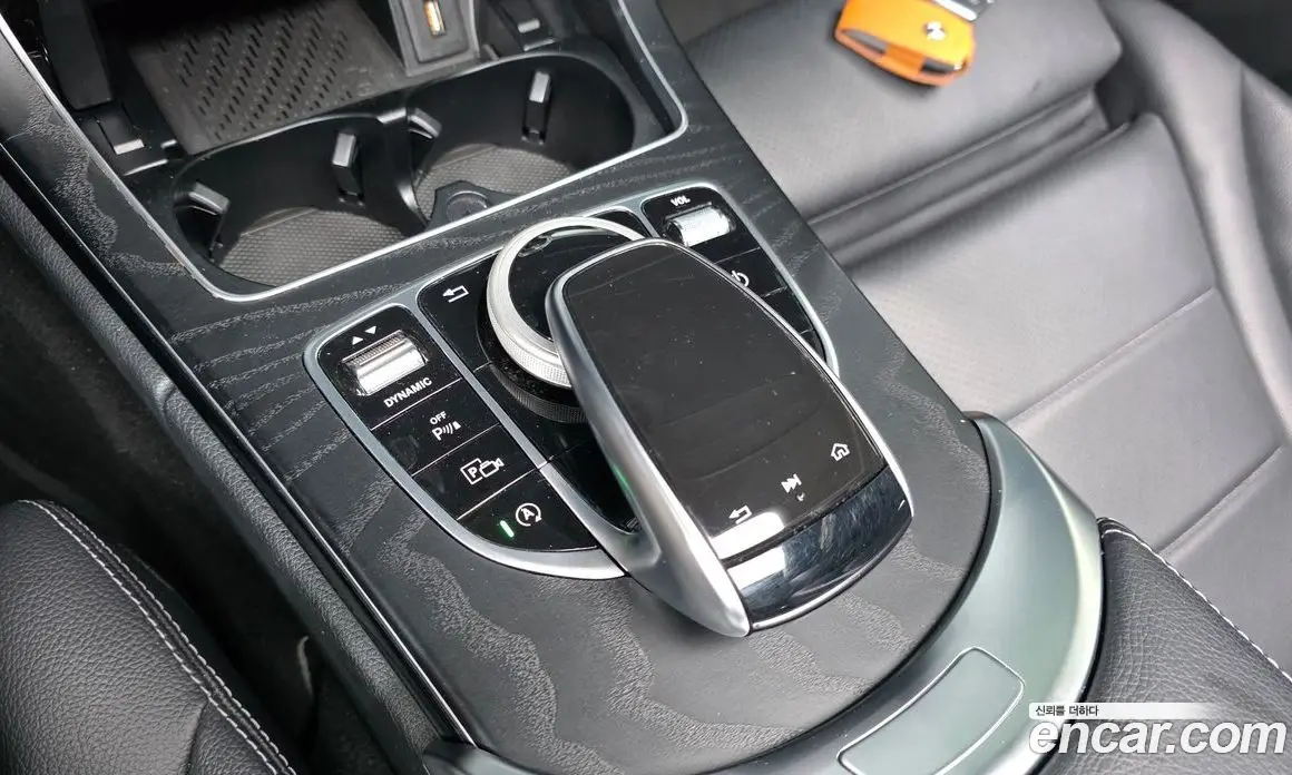 Mercedes-Benz C-Class 2019 1.9 гидро, фото 26 Mercedes-Benz C-Class 2019 1.9 гидро, фото 26