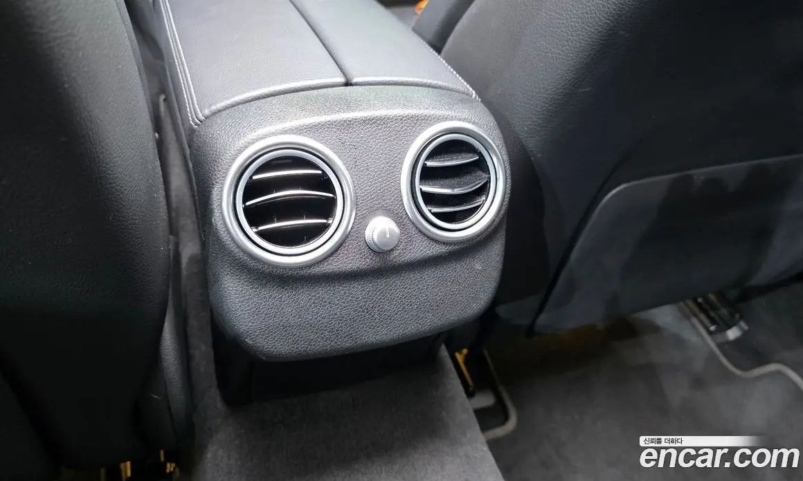 Mercedes-Benz C-Class 2019 1.9 гидро, фото 30 Mercedes-Benz C-Class 2019 1.9 гидро, фото 30