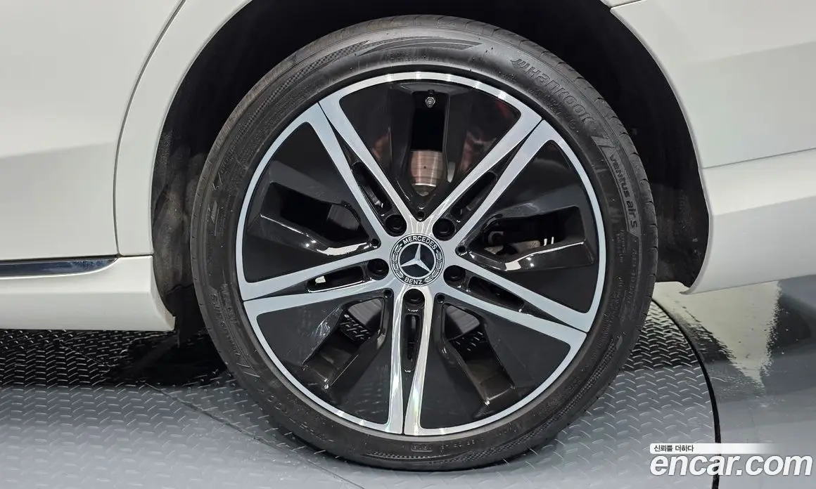 Mercedes-Benz C-Class 2019 1.9 гидро, фото 7 Mercedes-Benz C-Class 2019 1.9 гидро, фото 7