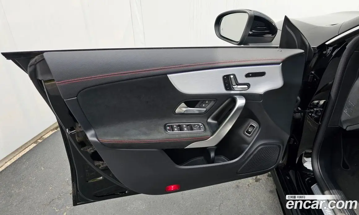 Mercedes-Benz CLA-Class 2022 2.0 гидро, фото 14