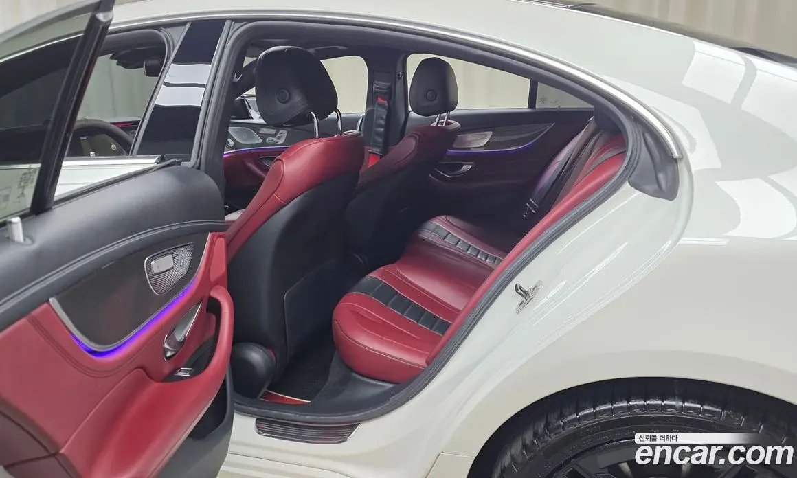 Mercedes-Benz CLS-Class 2019 1.9 гидро, фото 17 Mercedes-Benz CLS-Class 2019 1.9 гидро, фото 17