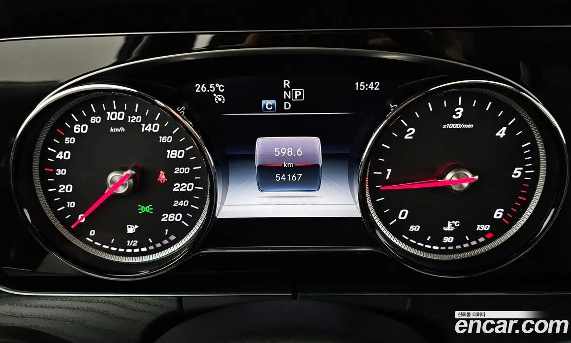 Mercedes-Benz E-Class 2018 1.9 гидро, фото 11 Mercedes-Benz E-Class 2018 1.9 гидро, фото 11