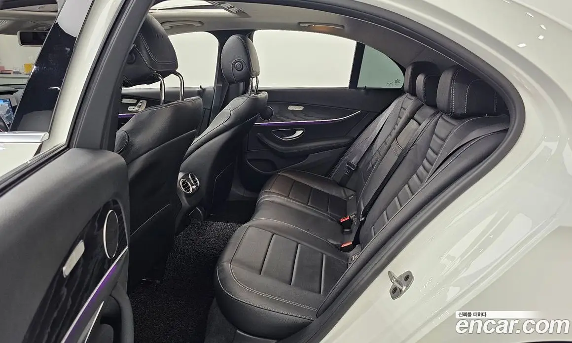 Mercedes-Benz E-Class 2018 1.9 гидро, фото 18 Mercedes-Benz E-Class 2018 1.9 гидро, фото 18