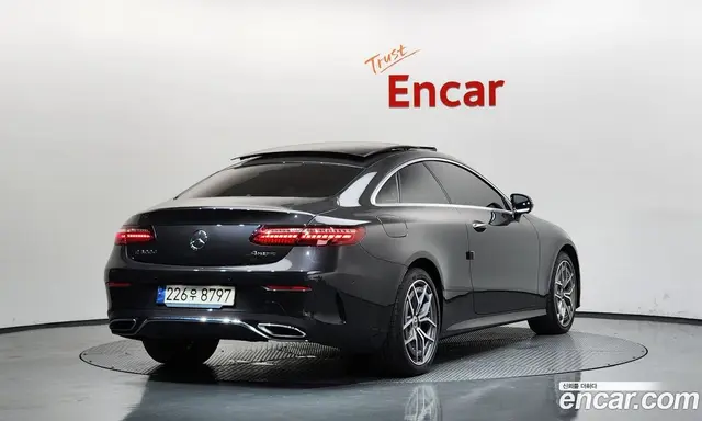 Mercedes-Benz E-Class 2023 2.0 гидро, миниатюра 2 Mercedes-Benz E-Class 2023 2.0 гидро, миниатюра 2