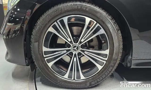 Mercedes-Benz E-Class 2025 2.0 гидро, миниатюра 5 Mercedes-Benz E-Class 2025 2.0 гидро, миниатюра 5