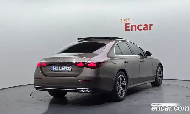 Mercedes-Benz E-Class 2025 2.0 гидро, миниатюра 2 Mercedes-Benz E-Class 2025 2.0 гидро, миниатюра 2
