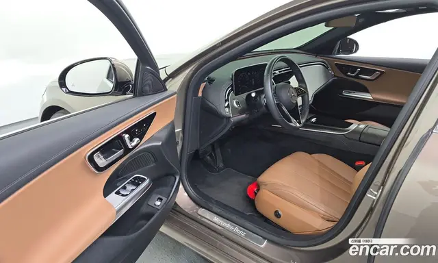 Mercedes-Benz E-Class 2025 2.0 гидро, миниатюра 10 Mercedes-Benz E-Class 2025 2.0 гидро, миниатюра 10