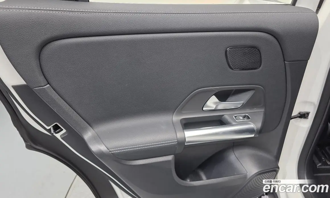 Mercedes-Benz EQA 2022 0.2 гидро, фото 14 Mercedes-Benz EQA 2022 0.2 гидро, фото 14