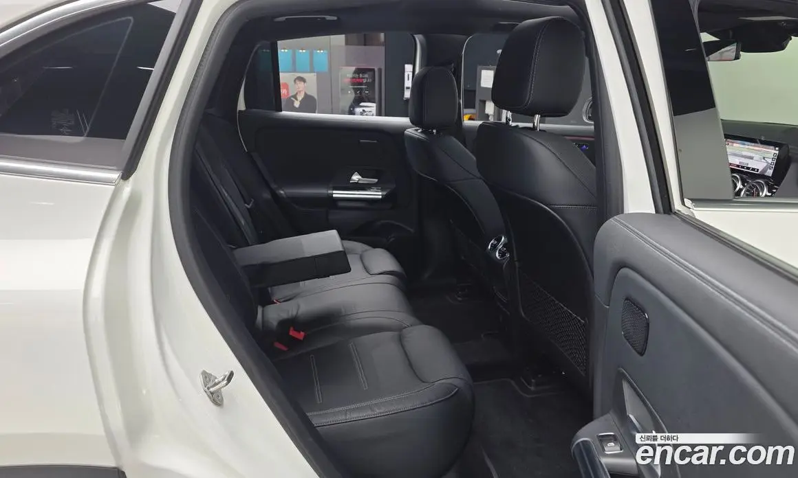 Mercedes-Benz EQA 2022 0.2 гидро, фото 15 Mercedes-Benz EQA 2022 0.2 гидро, фото 15