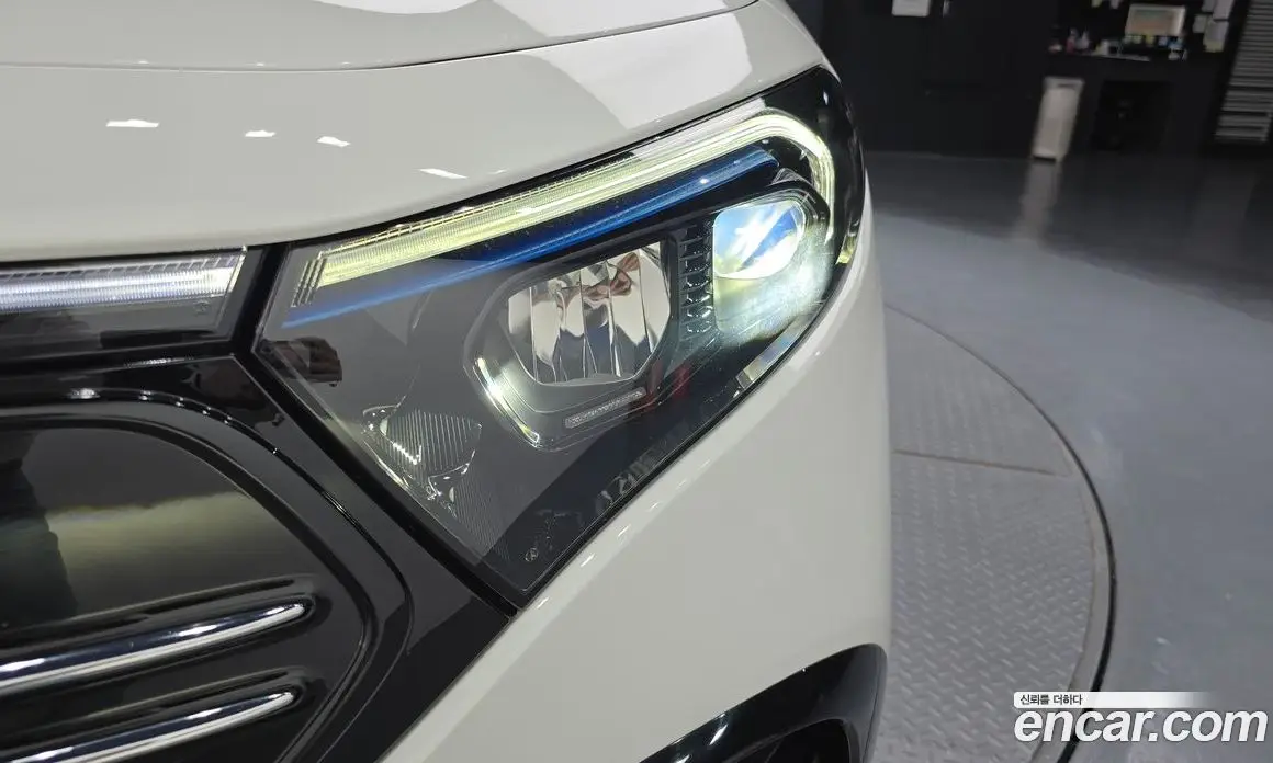 Mercedes-Benz EQA 2022 0.2 гидро, фото 7 Mercedes-Benz EQA 2022 0.2 гидро, фото 7