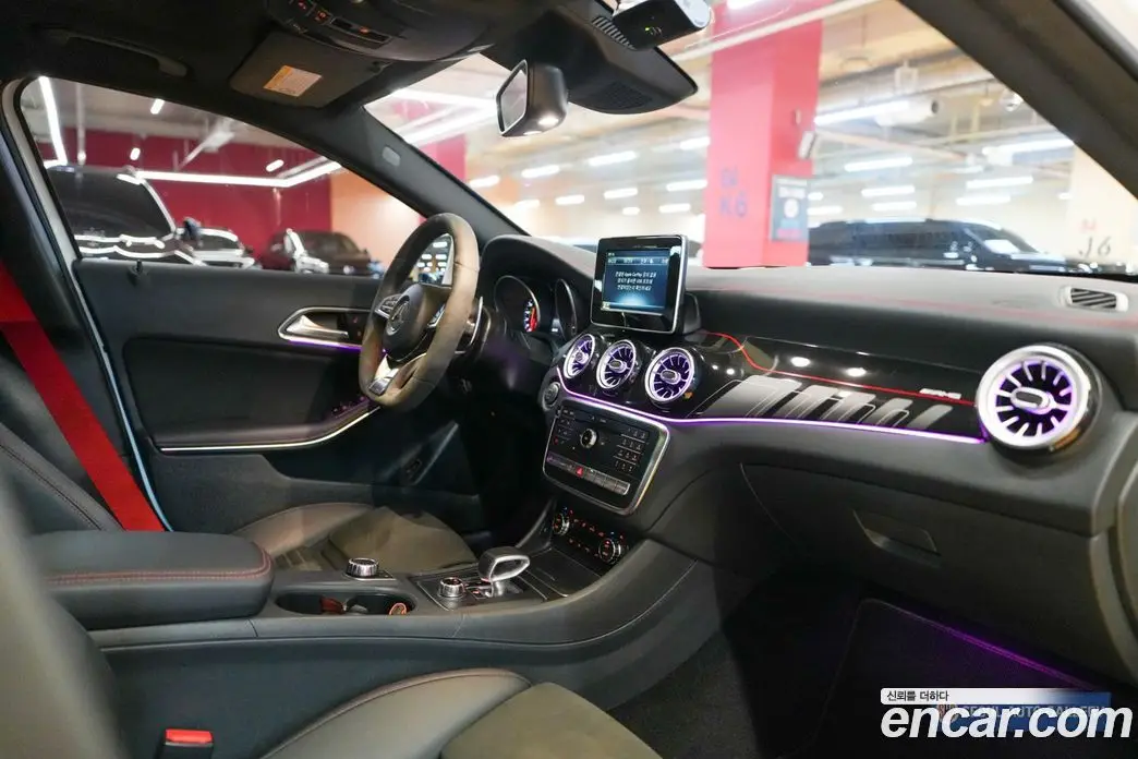 Mercedes-Benz GLA-Class 2018 2.0 гидро, фото 13 Mercedes-Benz GLA-Class 2018 2.0 гидро, фото 13