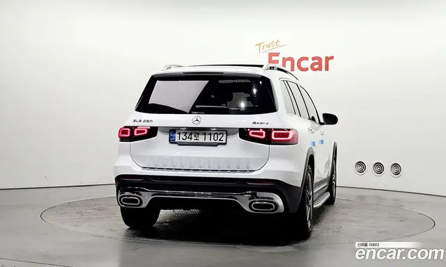 Mercedes-Benz GLB-Class 2021 2.0 гидро, миниатюра 4 Mercedes-Benz GLB-Class 2021 2.0 гидро, миниатюра 4