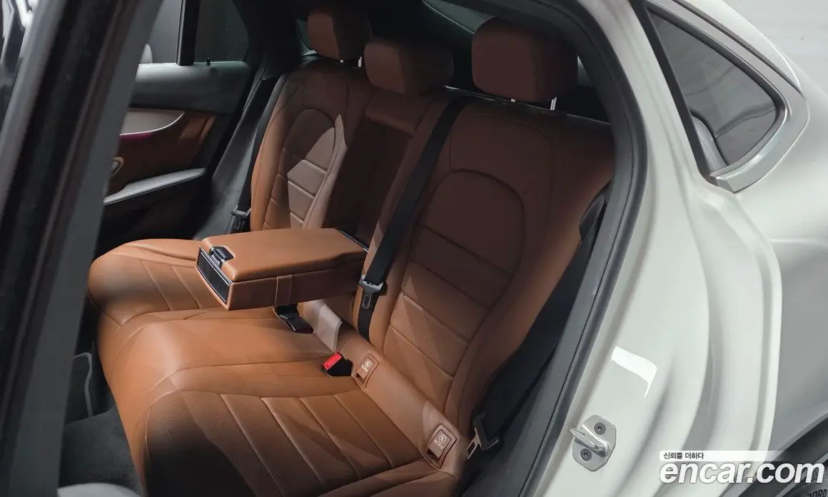 Mercedes-Benz GLC-Class 2021 1.9 гидро, фото 18 Mercedes-Benz GLC-Class 2021 1.9 гидро, фото 18