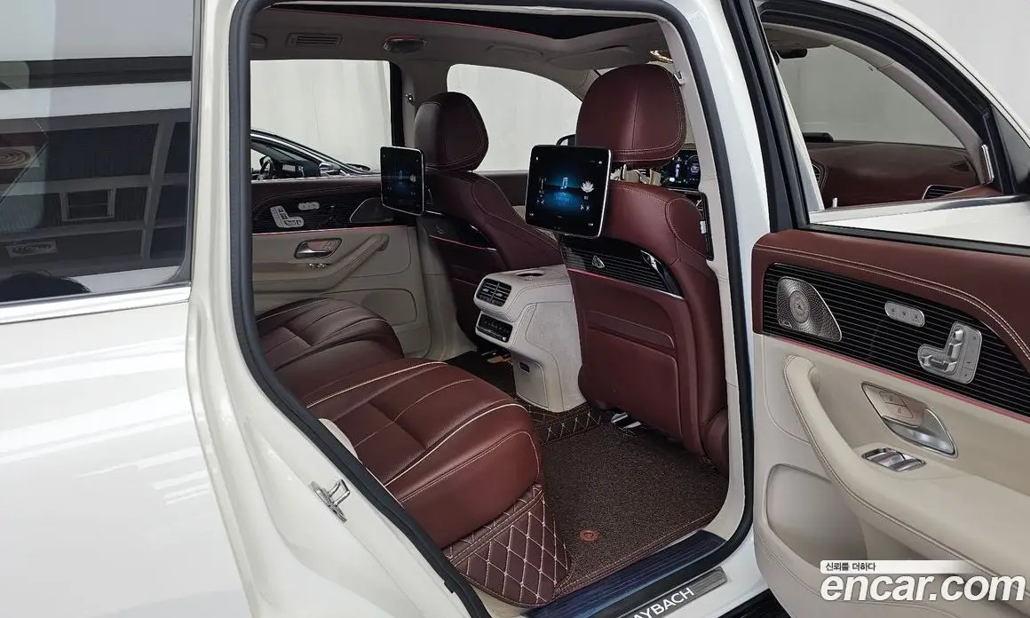 Mercedes-Benz GLS-Class 2023 4.0 гидро, фото 12 Mercedes-Benz GLS-Class 2023 4.0 гидро, фото 12