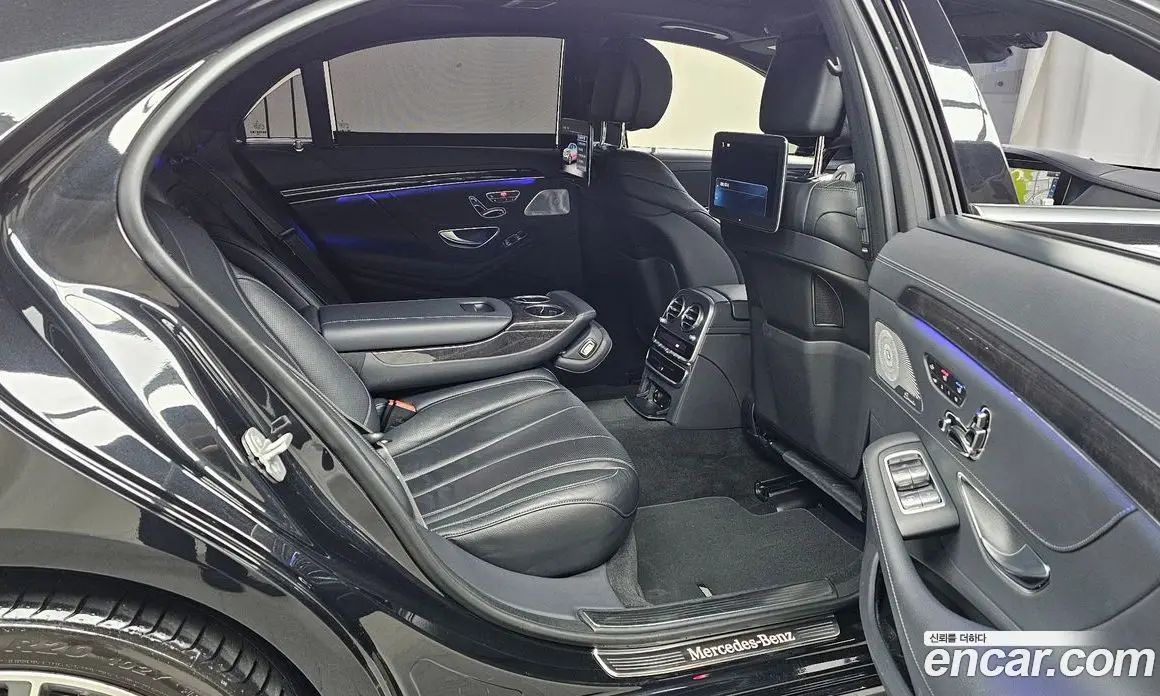 Mercedes-Benz S-Class 2018 3.0 гидро, фото 17 Mercedes-Benz S-Class 2018 3.0 гидро, фото 17