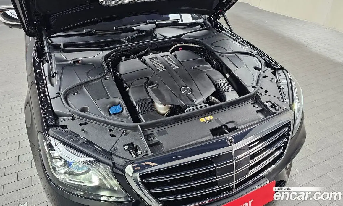 Mercedes-Benz S-Class 2018 3.0 гидро, фото 6 Mercedes-Benz S-Class 2018 3.0 гидро, фото 6