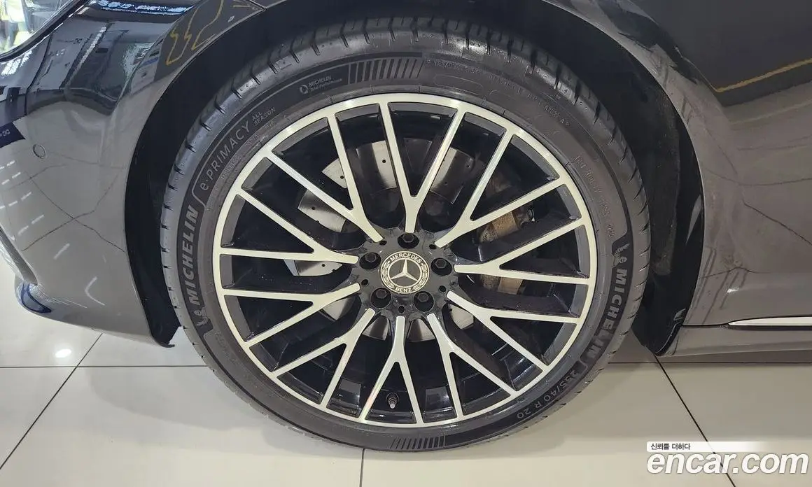 Mercedes-Benz S-Class 2023 4.0 автомат (гидро), фото 19