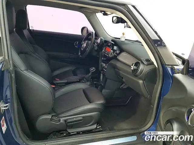 Mini Cooper 2015 1.5 автомат (гидро), миниатюра 7