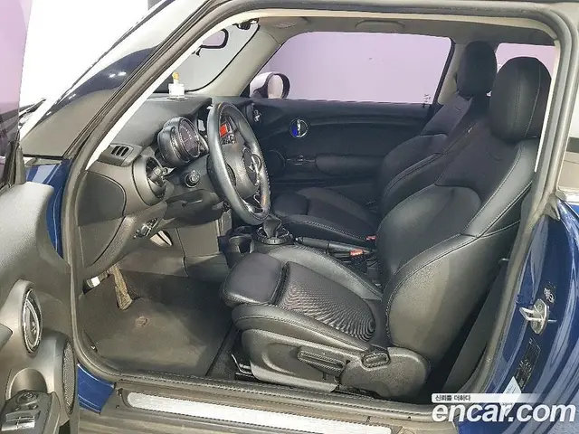 Mini Cooper 2015 1.5 автомат (гидро), миниатюра 8