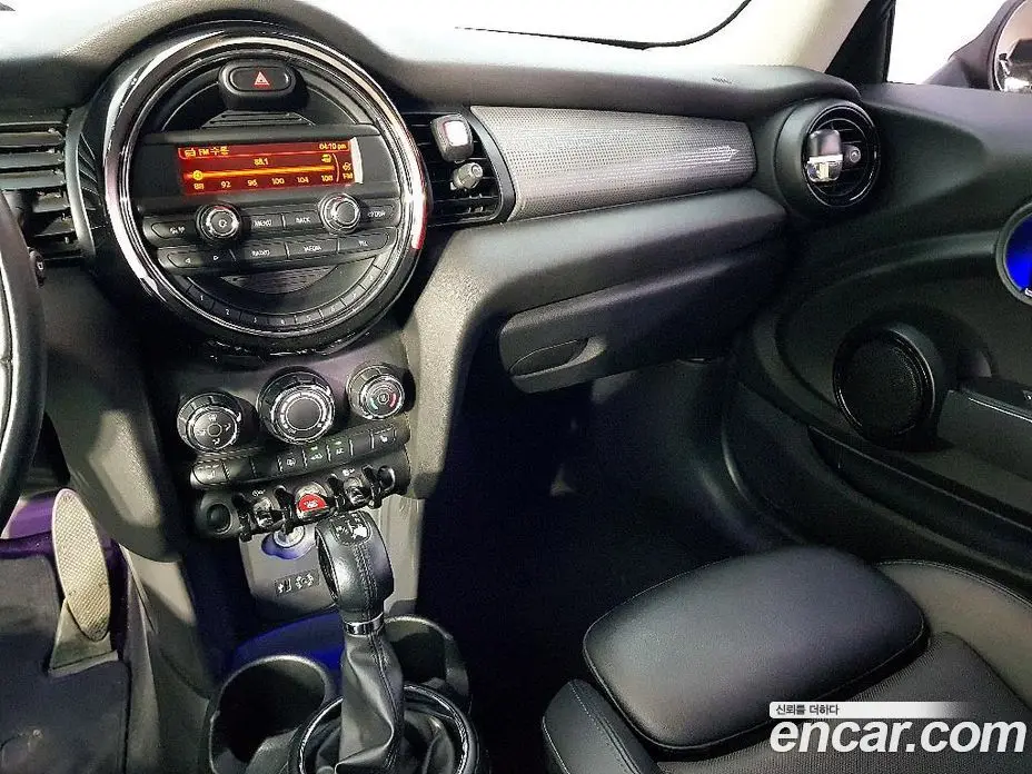 Mini Cooper 2015 1.5 автомат (гидро), фото 10
