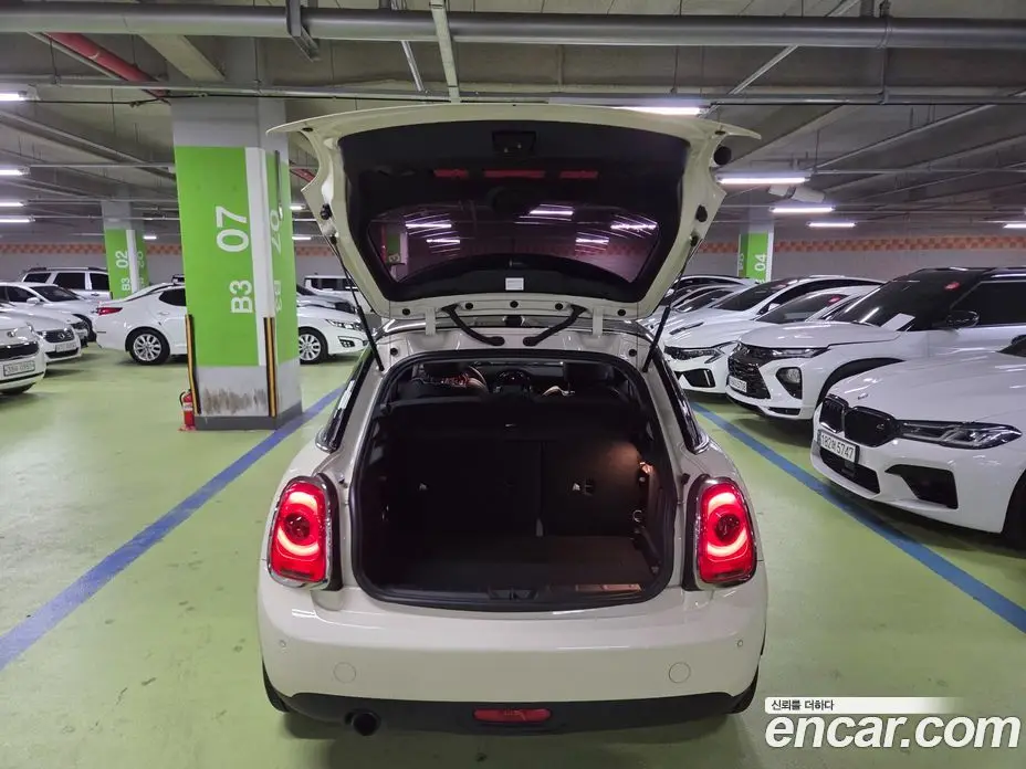 Mini Cooper 2017 1.5 автомат (гидро), фото 16