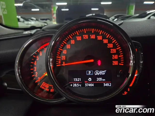 Mini Cooper 2017 1.5 автомат (гидро), миниатюра 8