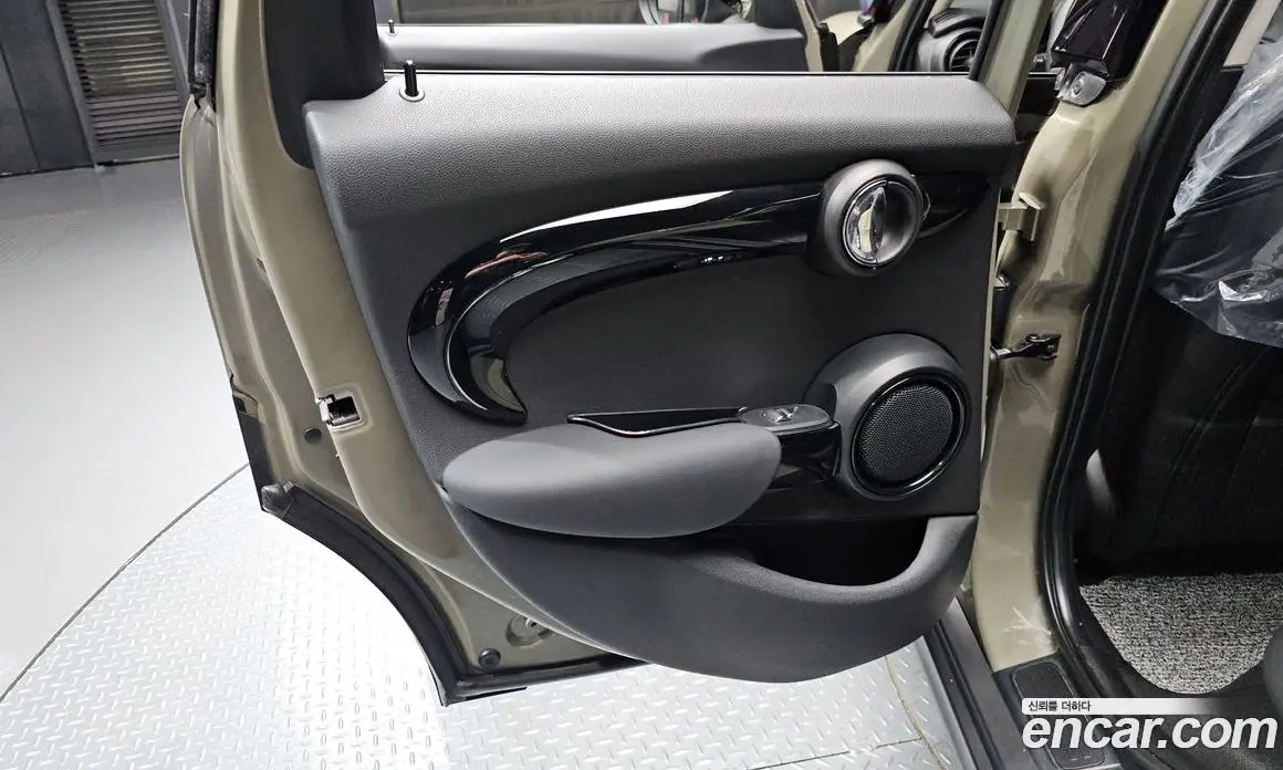 Mini Cooper 2019 1.5 автомат (гидро), фото 15