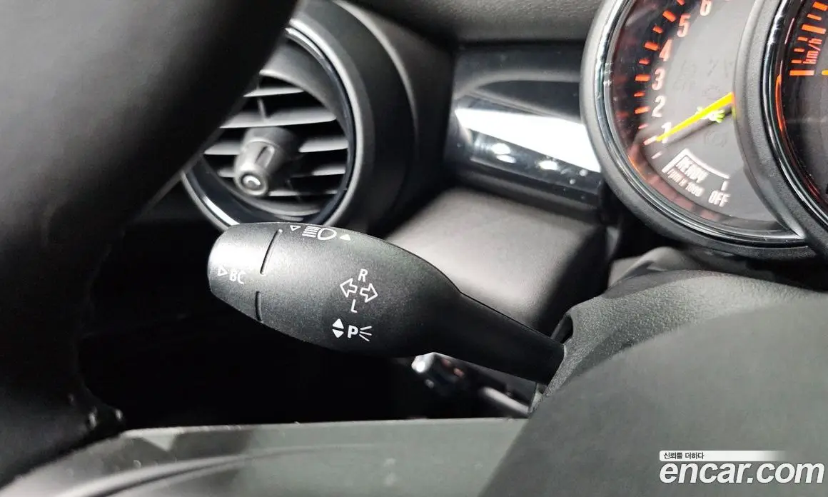 Mini Cooper 2019 1.5 автомат (гидро), фото 29