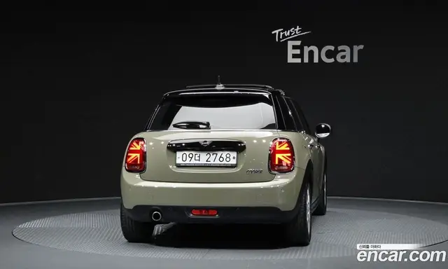 Mini Cooper 2019 1.5 автомат (гидро), миниатюра 4