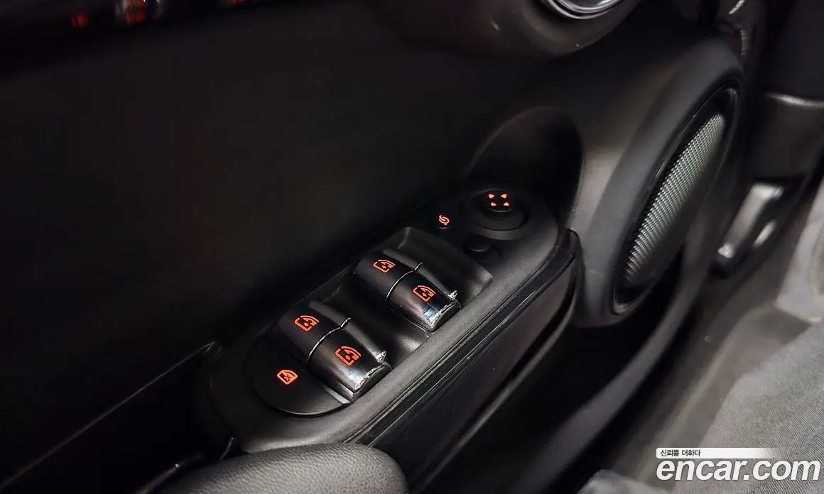 Mini Cooper 2019 1.5 автомат (гидро), фото 33