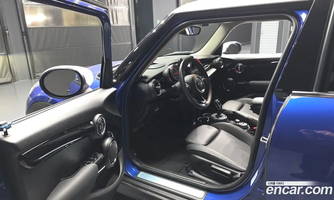 Mini Cooper 2020 1.5 автомат (гидро), фото 13