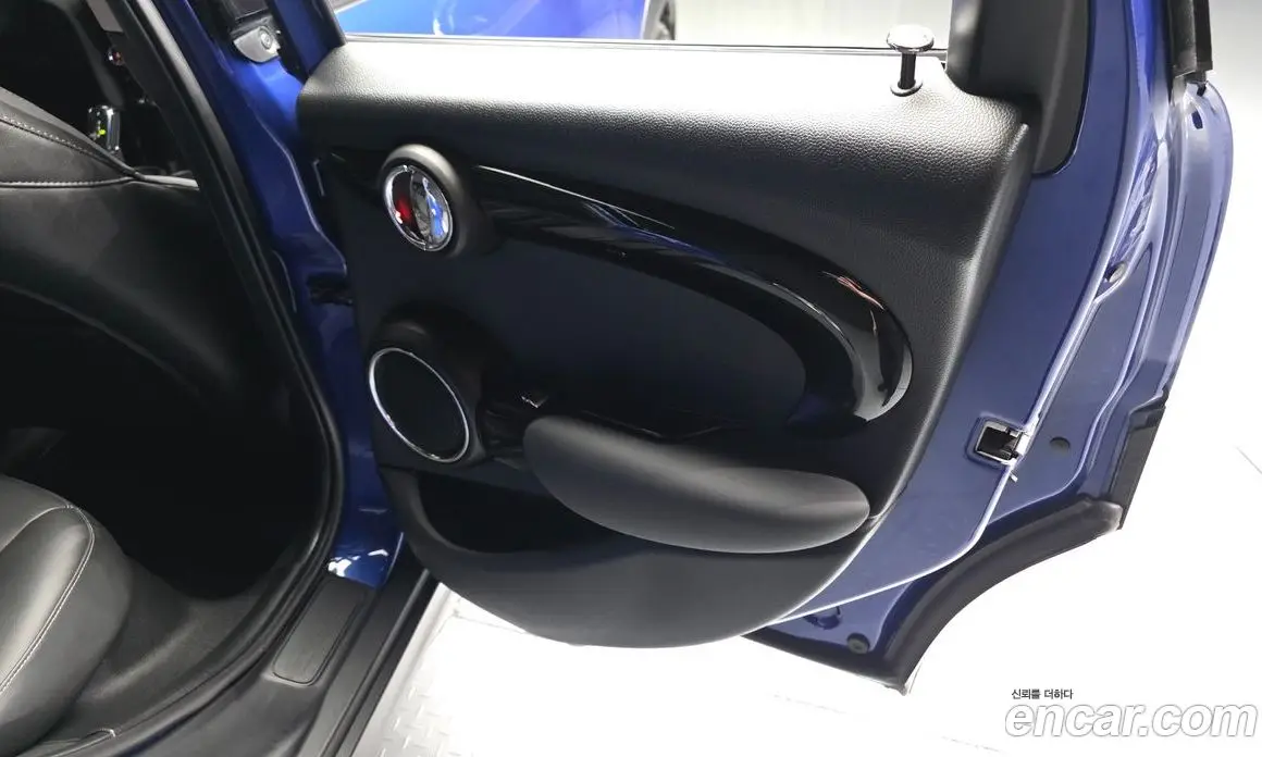 Mini Cooper 2020 1.5 автомат (гидро), фото 15