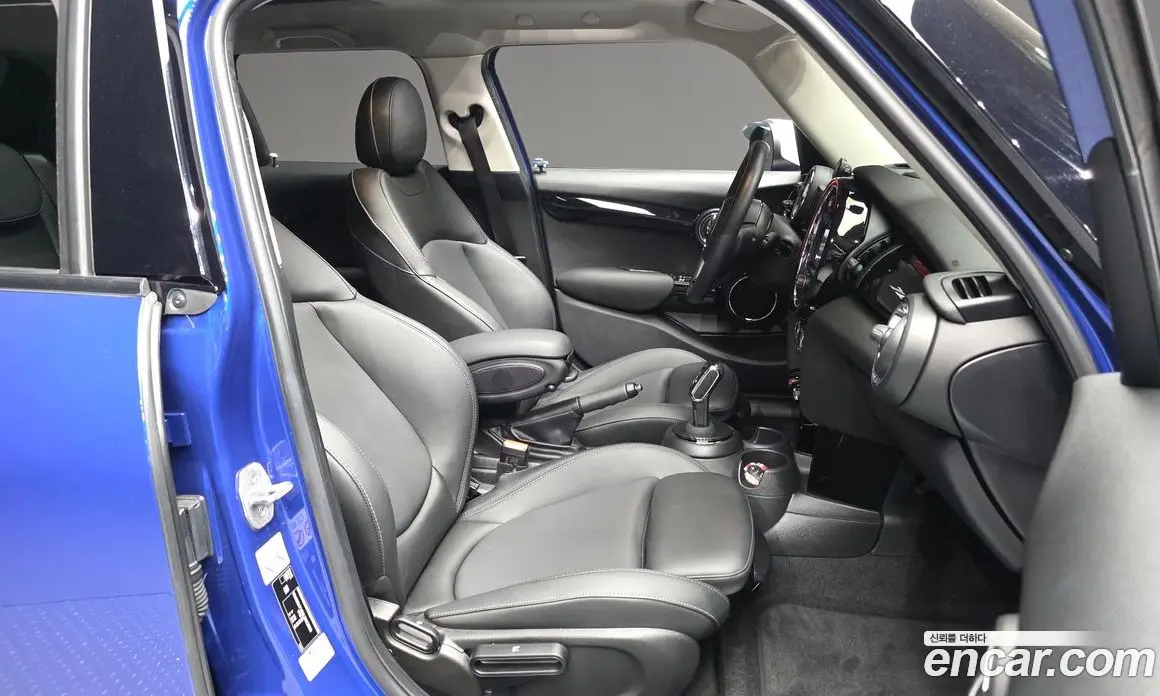 Mini Cooper 2020 1.5 автомат (гидро), фото 17