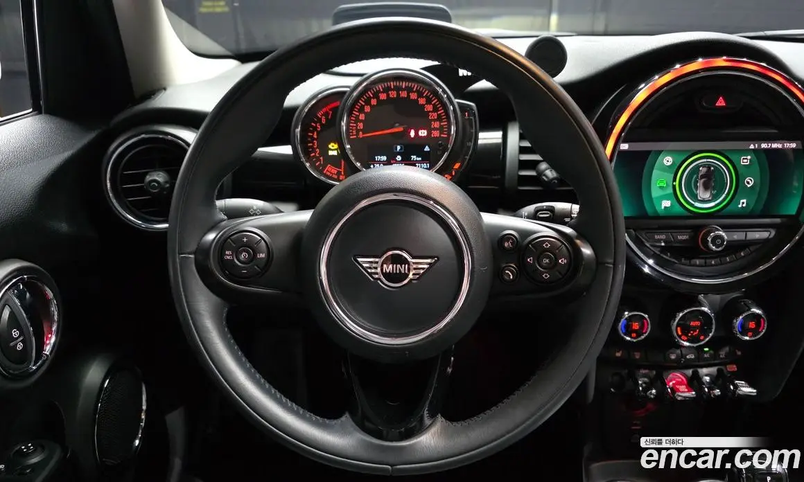 Mini Cooper 2020 1.5 автомат (гидро), фото 19