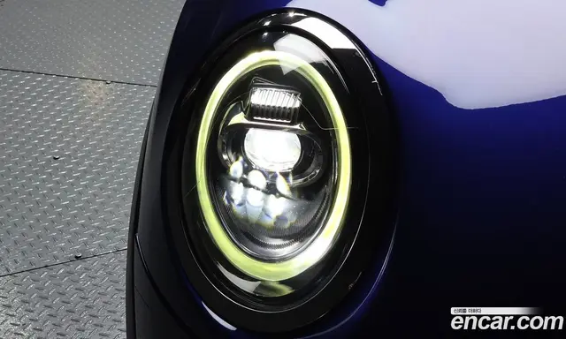 Mini Cooper 2020 1.5 автомат (гидро), миниатюра 8