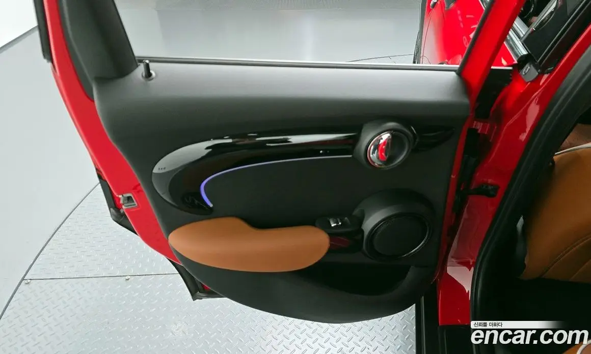 Mini Cooper 2022 2.0 автомат (гидро), фото 15