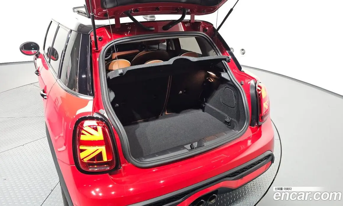 Mini Cooper 2022 2.0 автомат (гидро), фото 26