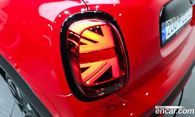 Mini Cooper 2022 2.0 автомат (гидро), миниатюра 9